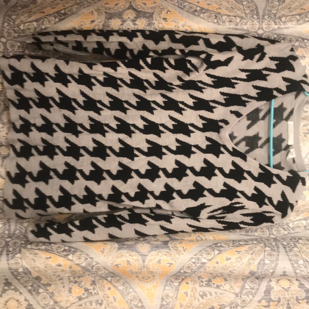 Houndstooth sweater